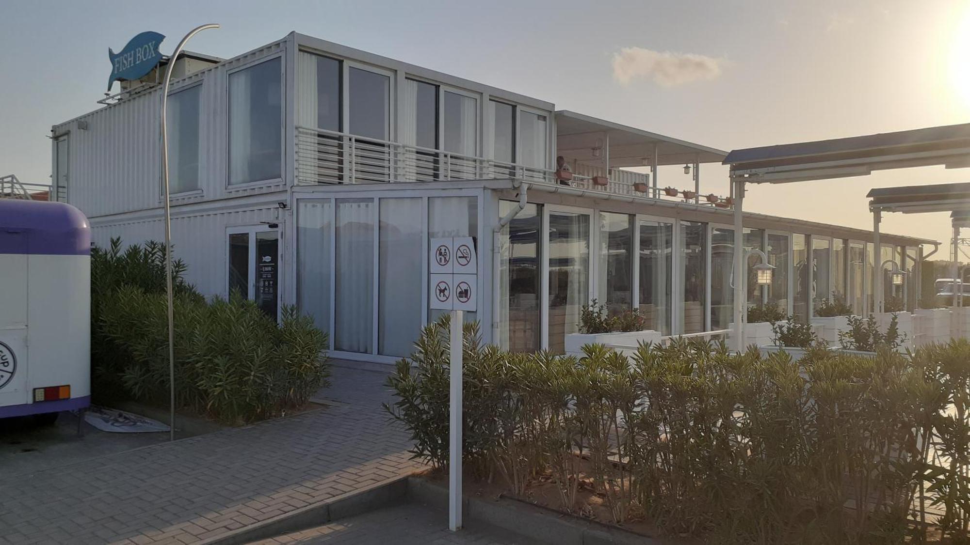 Sea Breeze Hotel Nardaran Exterior photo